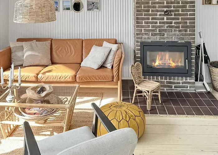 3 Bedroom Pet Friendly In Fåborg